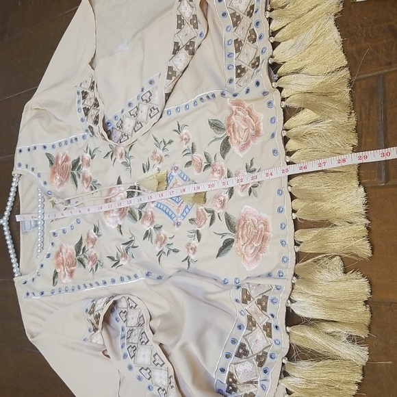 Chicos Womens Rose Embroidered Poncho Style Fringe Blouse Size Small Med - Picture 7 of 9
